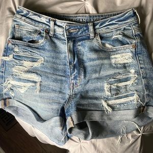 American Eagle - Mom Short (Stretch)